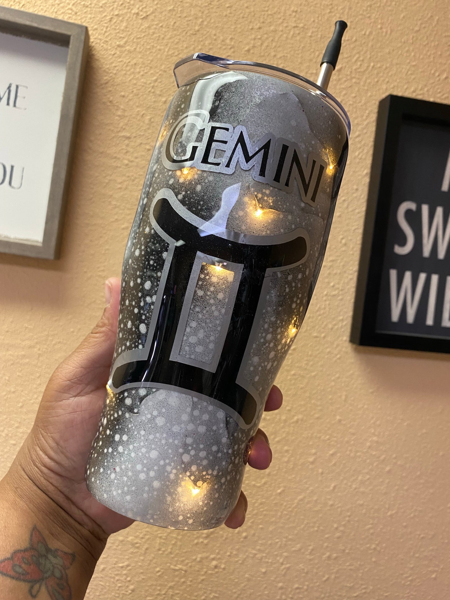 Customizable Light up Tumbler